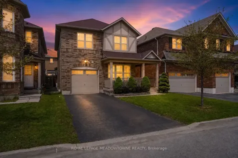 439 Pozbou Crescent Milton ON L9T 8H8