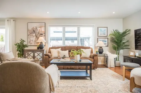 439 Pozbou Crescent Milton ON L9T 8H8