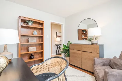 439 Pozbou Crescent Milton ON L9T 8H8