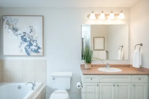 439 Pozbou Crescent Milton ON L9T 8H8