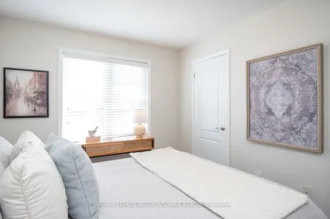 439 Pozbou Crescent Milton ON L9T 8H8