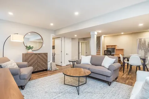 439 Pozbou Crescent Milton ON L9T 8H8