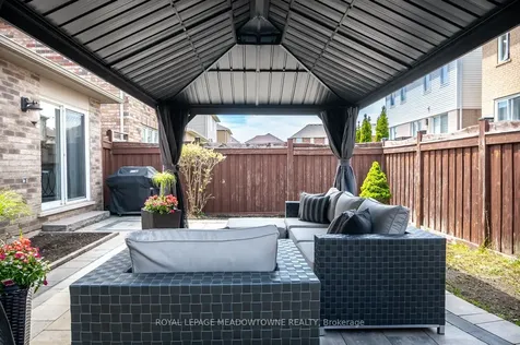 439 Pozbou Crescent Milton ON L9T 8H8