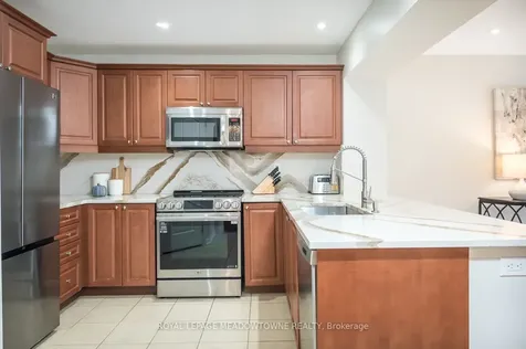 439 Pozbou Crescent Milton ON L9T 8H8
