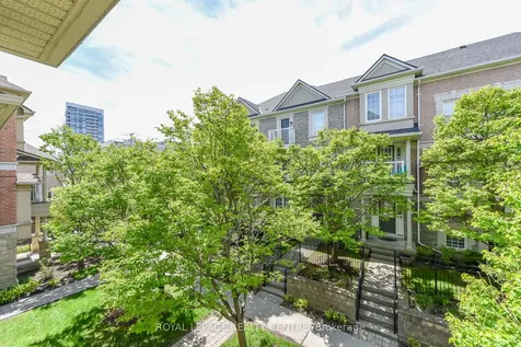 60 Rosewood Avenue Mississauga ON L5G 4W2