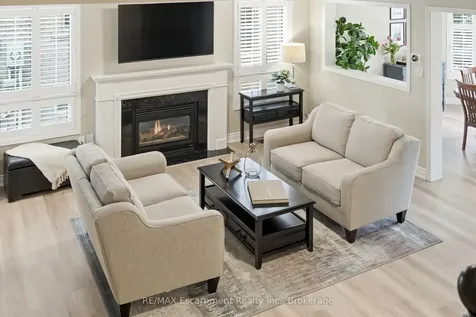 2124 Glenhampton Road Oakville ON L6M 3X1