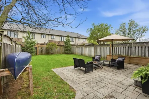 2124 Glenhampton Road Oakville ON L6M 3X1