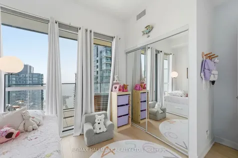 10 Park Lawn Road Toronto ON M8V 0H9