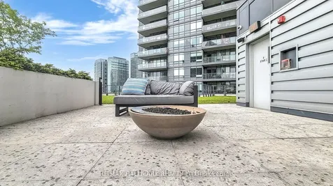 10 Park Lawn Road Toronto ON M8V 0H9