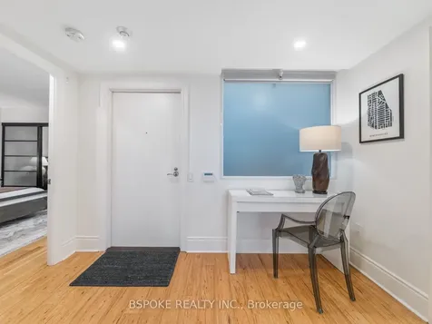 437 Roncesvalles Avenue Toronto ON M6R 3B9