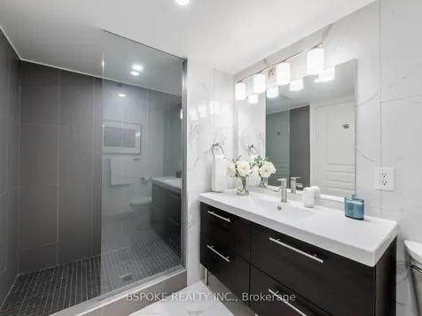437 Roncesvalles Avenue Toronto ON M6R 3B9