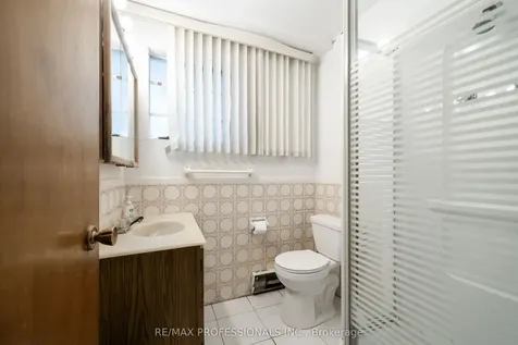 1164 Kipling Avenue Toronto ON M9B 3M6