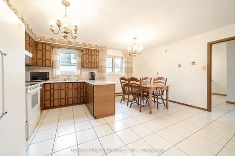 1164 Kipling Avenue Toronto ON M9B 3M6