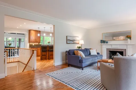237 Burgundy Drive Oakville ON L6J 4G2