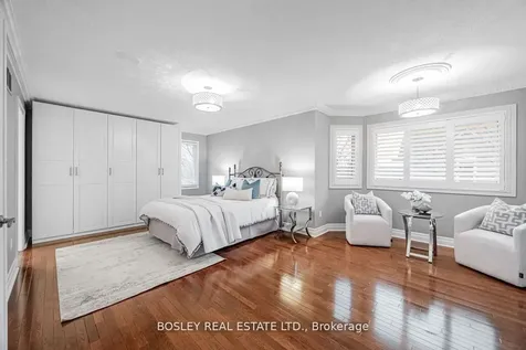 6358 Lisgar Drive Mississauga ON L5N 7W1