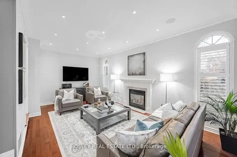 6358 Lisgar Drive Mississauga ON L5N 7W1