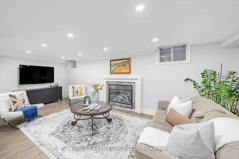 6358 Lisgar Drive Mississauga ON L5N 7W1