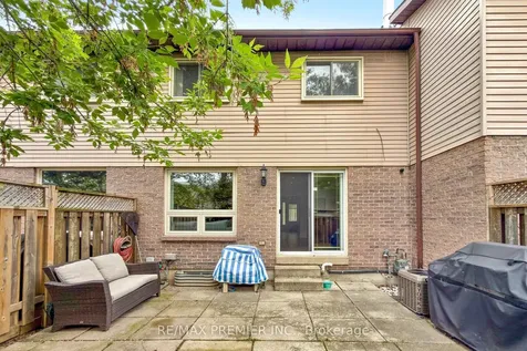 1232 Guelph Line Burlington ON L7P 2S9