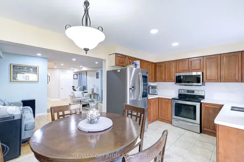 105 Spicebush Terrace Brampton ON L6X 0J5