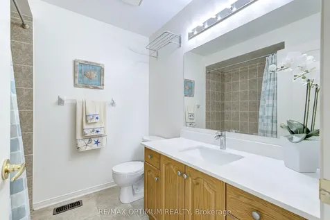 105 Spicebush Terrace Brampton ON L6X 0J5