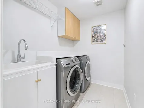 105 Spicebush Terrace Brampton ON L6X 0J5
