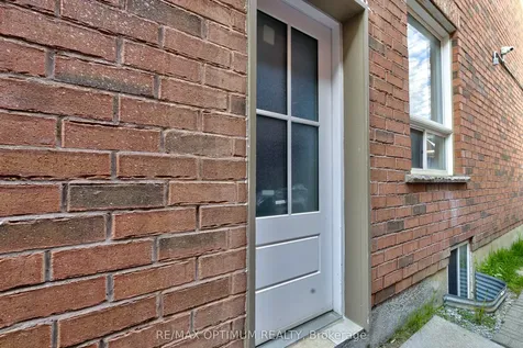 105 Spicebush Terrace Brampton ON L6X 0J5