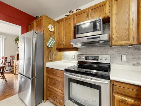 177 Elmhurst Drive Toronto ON M9W 2L2