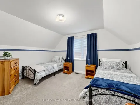 177 Elmhurst Drive Toronto ON M9W 2L2