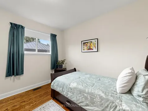 177 Elmhurst Drive Toronto ON M9W 2L2