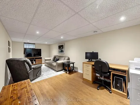 177 Elmhurst Drive Toronto ON M9W 2L2