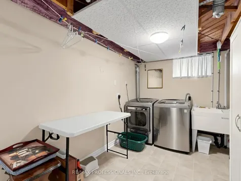 177 Elmhurst Drive Toronto ON M9W 2L2