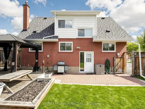 177 Elmhurst Drive Toronto ON M9W 2L2