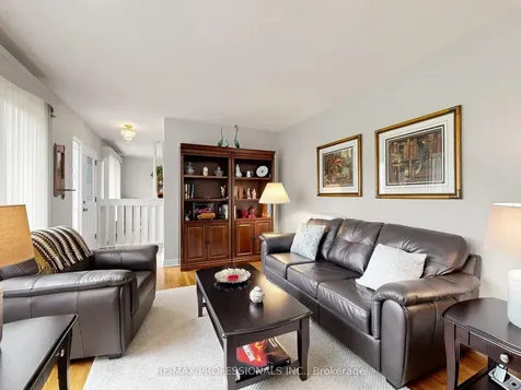 177 Elmhurst Drive Toronto ON M9W 2L2