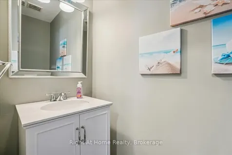 257 Wales Crescent Oakville ON L6L 3X8
