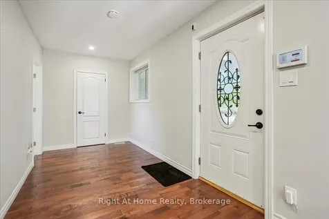 257 Wales Crescent Oakville ON L6L 3X8
