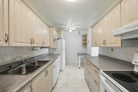 335 Driftwood Avenue Toronto ON M3N 2P3