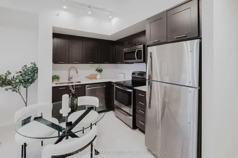 2212 Lake Shore Boulevard W Toronto ON M8V 0C2
