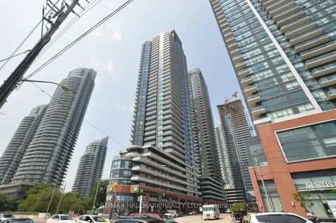 2212 Lake Shore Boulevard W Toronto ON M8V 0C2