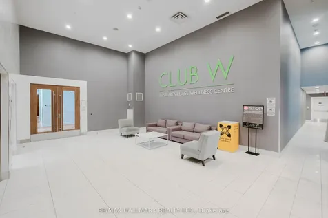 2212 Lake Shore Boulevard W Toronto ON M8V 0C2