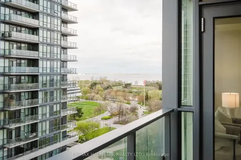 2212 Lake Shore Boulevard W Toronto ON M8V 0C2