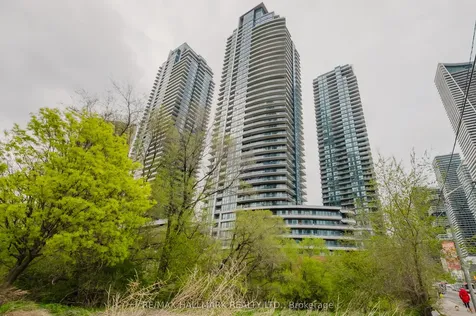 2212 Lake Shore Boulevard W Toronto ON M8V 0C2