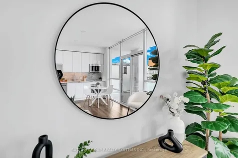 16 Brookers Lane Toronto ON M8V 0A5