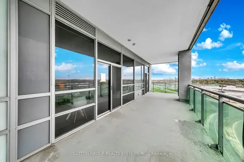 16 Brookers Lane Toronto ON M8V 0A5