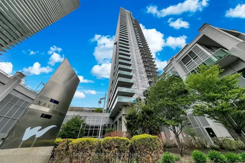 16 Brookers Lane Toronto ON M8V 0A5