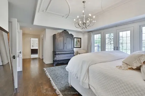 1497 Lakeshore Road W Oakville ON L6L 1G5