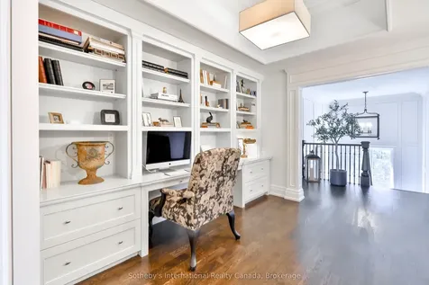 1497 Lakeshore Road W Oakville ON L6L 1G5