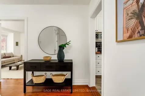 25 Cliveden Avenue Toronto ON M8Z 3M7
