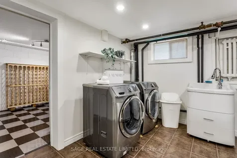 25 Cliveden Avenue Toronto ON M8Z 3M7