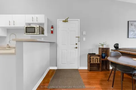 4005 Kilmer Drive Burlington ON L7M 4M2