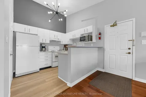 4005 Kilmer Drive Burlington ON L7M 4M2